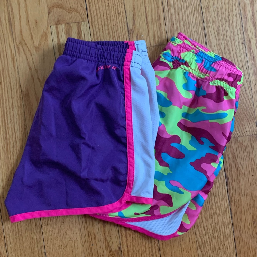 🚨Girls soccer shorts sz 7/8 🚨3/17🚨